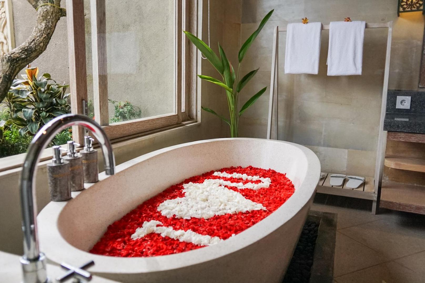 Happy Honeymoon Private Villa Ubud Eksteriør bilde